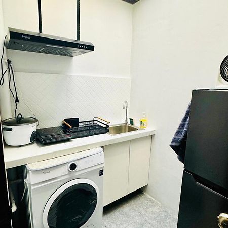 2 Bedroom Townhouse In Mabolo Malolos Bulacan Exterior foto